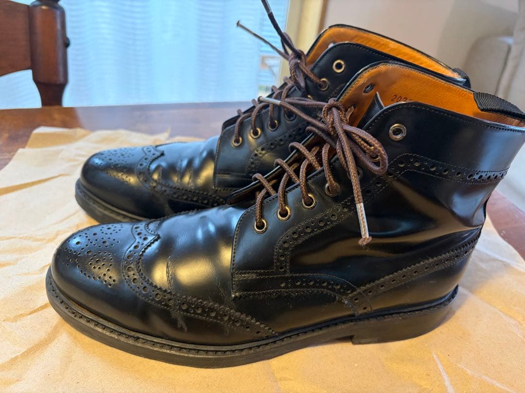 Jalan Sriwijaya メダリオンブーツ