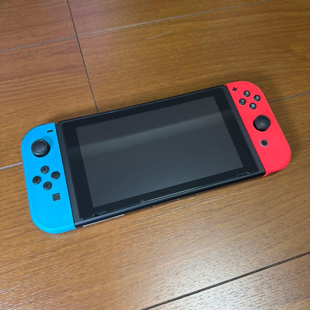 Nintendo Switch ネオンブルー ネオンレッド