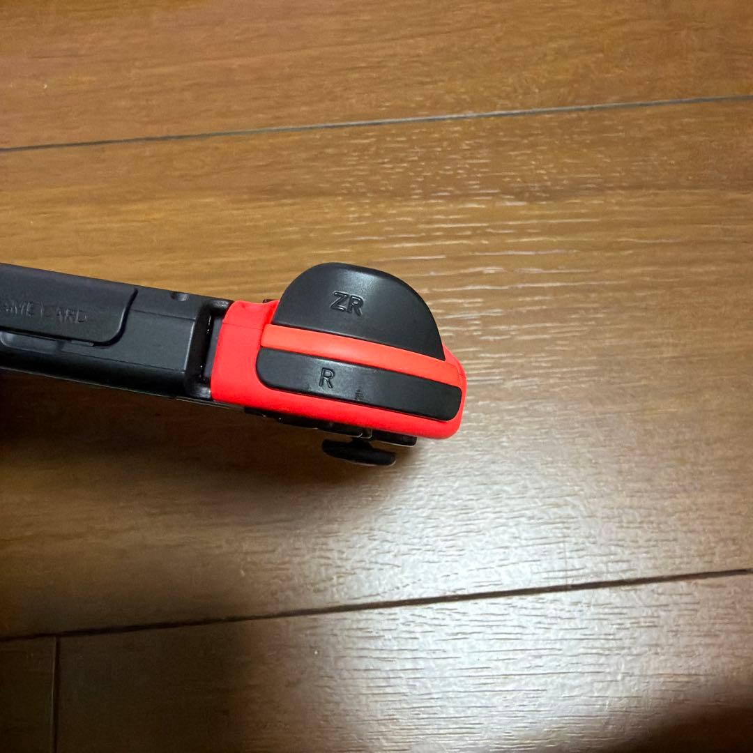 Nintendo Switch ネオンブルー ネオンレッド