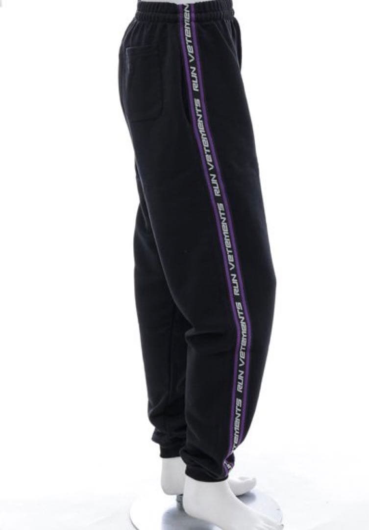 S*4様 VETEMENTS LOGO TAPE TRACK PANTS 21a