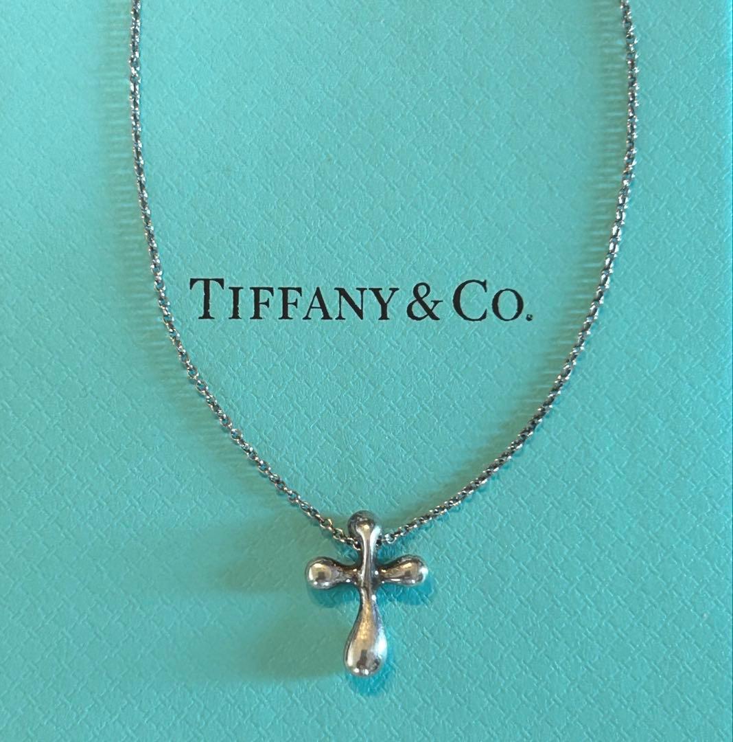 お*か様 Tiffanyティファニー　スモールクロスネックレス　エルサペレッティ
