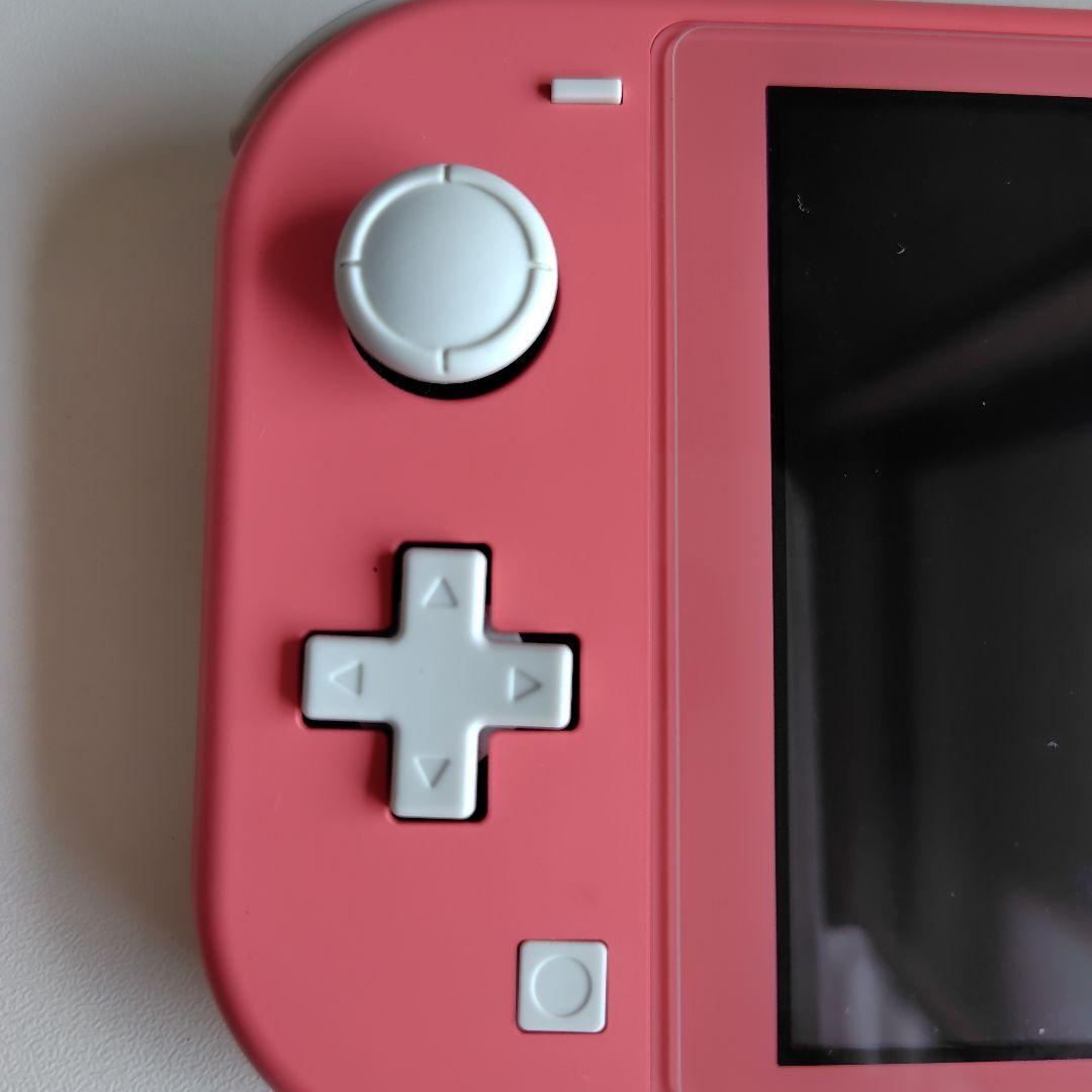 任天堂　Switch　Lite本体　コーラル