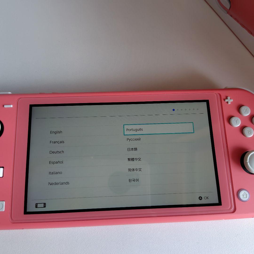 任天堂　Switch　Lite本体　コーラル
