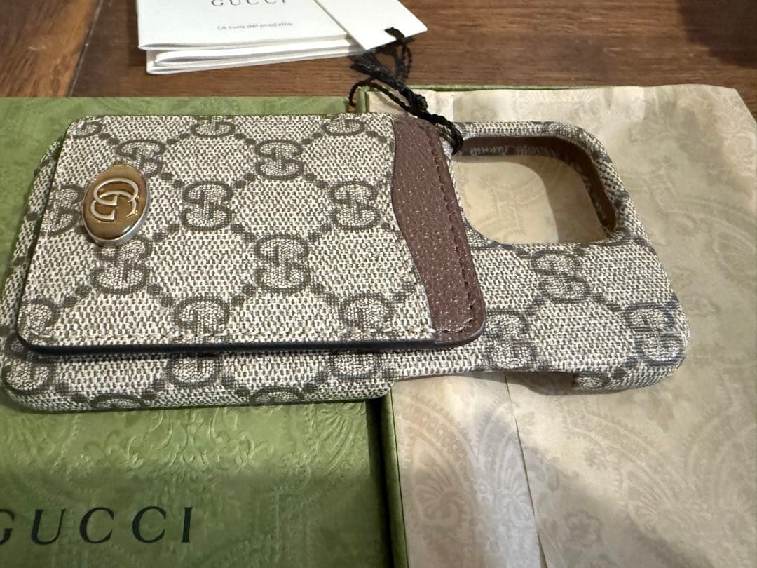 GUCCI iPhone13pro ケース グレー GGパターン グッチ　新品