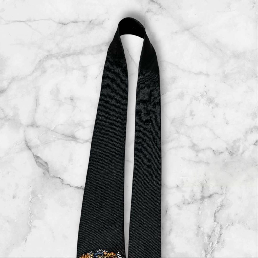 GUCCI グッチ　ネクタイ　虎　タイガー　ブラック　黒　ソリッド　GG柄　箱付