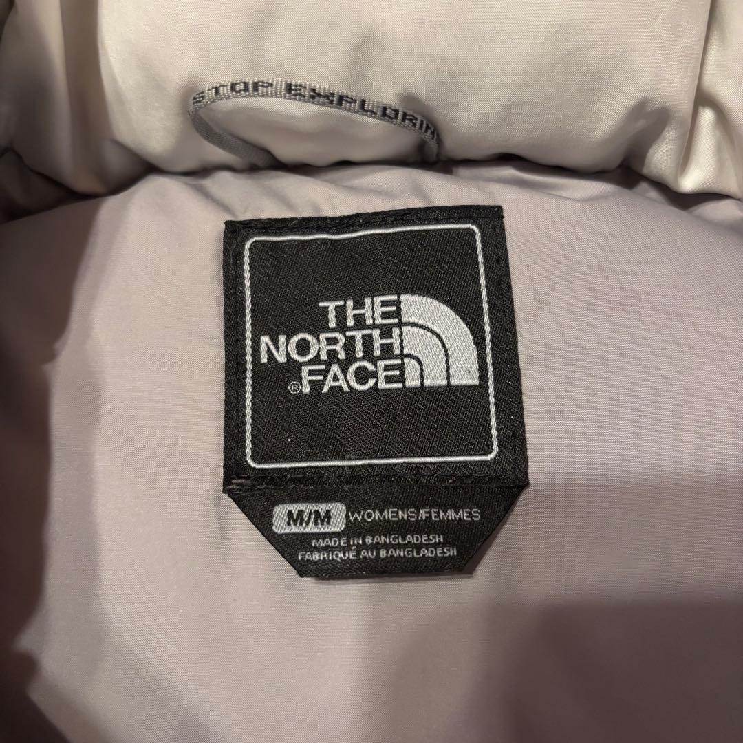 【ザ・ノースフェイス】ヌプシ　ダウンベスト　700 M 白　刺繍ロゴ　g