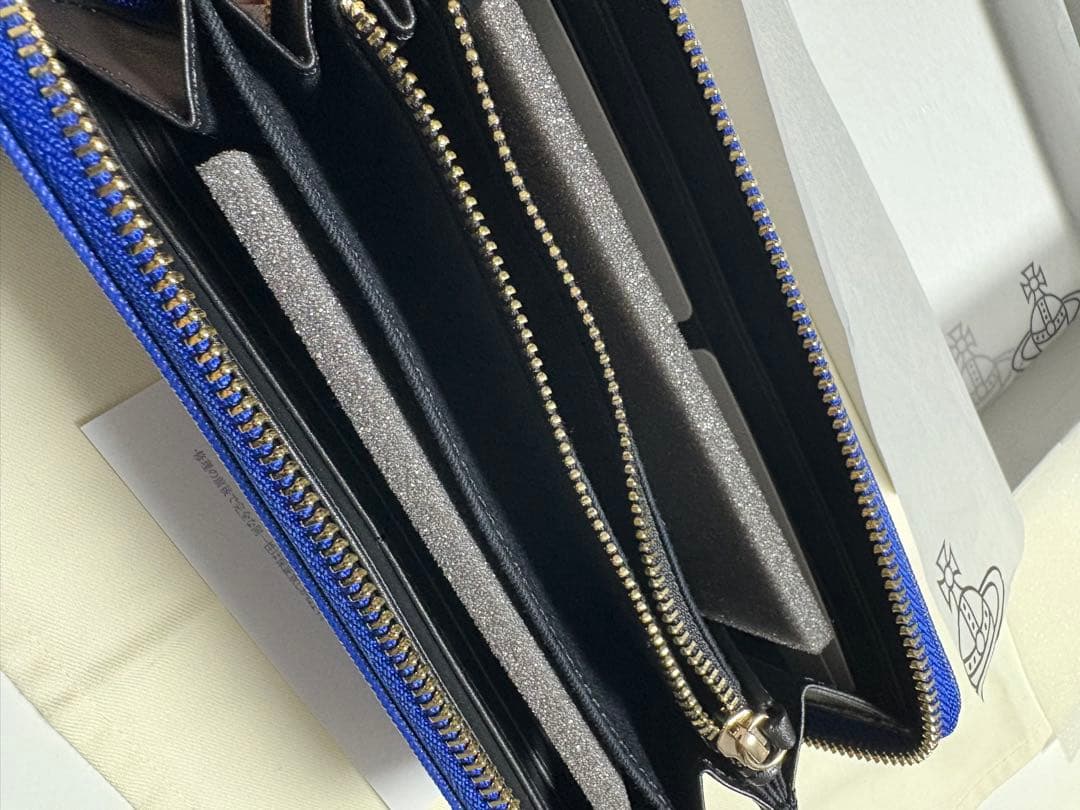 Vivienne Westwood 長財布 ブルー