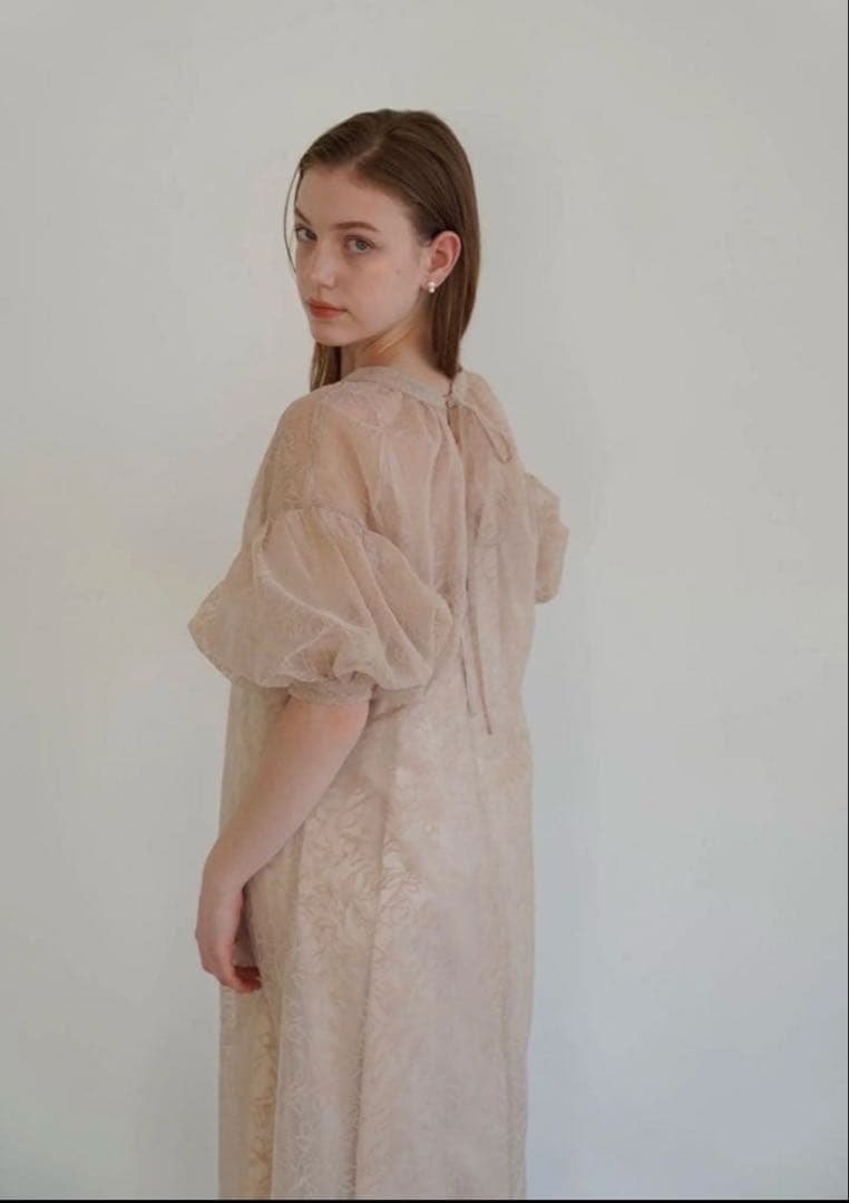 Acka✨️sheer loose one-piece 花柄 アイボリー ロング丈