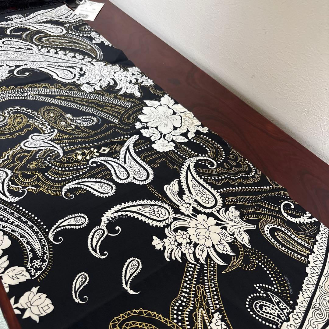 レオナール　スカーフ　新品未使用