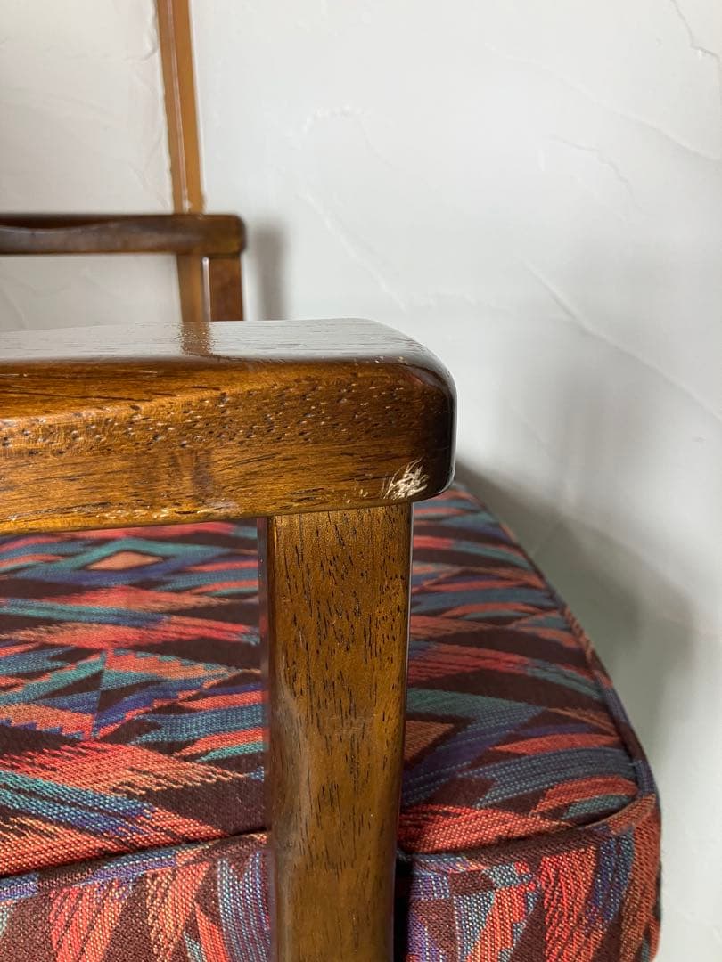 はっぴいのママ　カリモク　ダイニングチェア　コロニアルチェア　②
