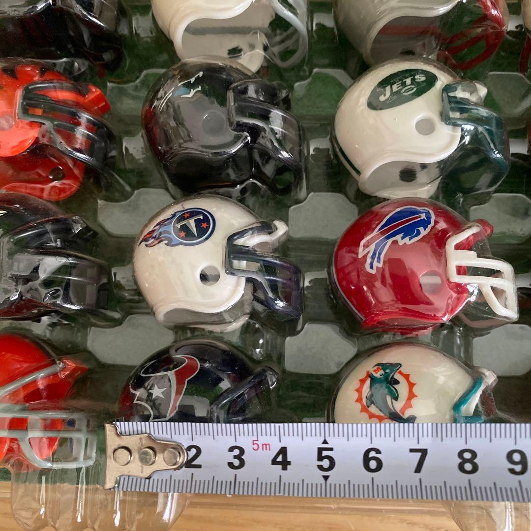 NFL HELMET TRACKER 32個セット