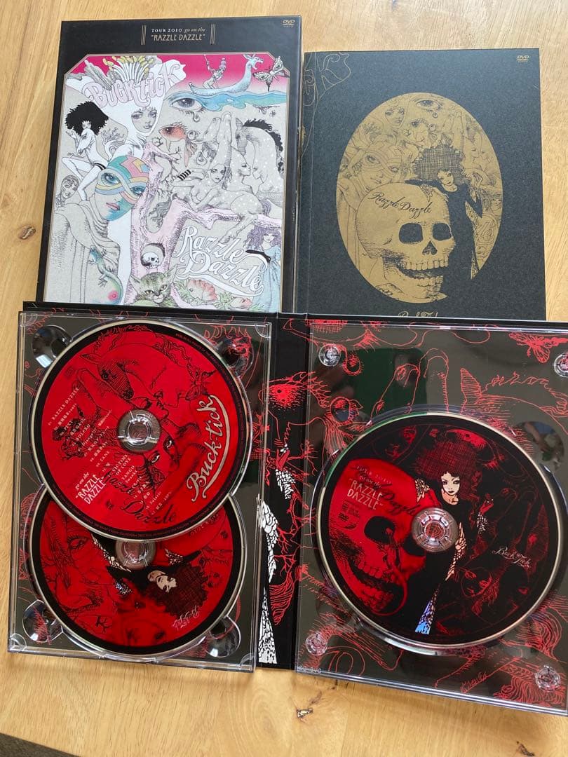 BUCK-TICK go on the RAZZLE DAZZLE 初回限定盤