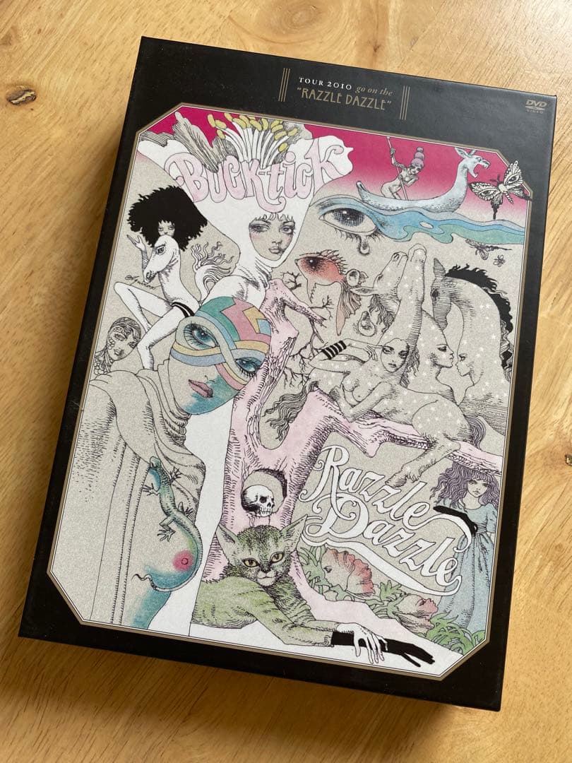 BUCK-TICK go on the RAZZLE DAZZLE 初回限定盤
