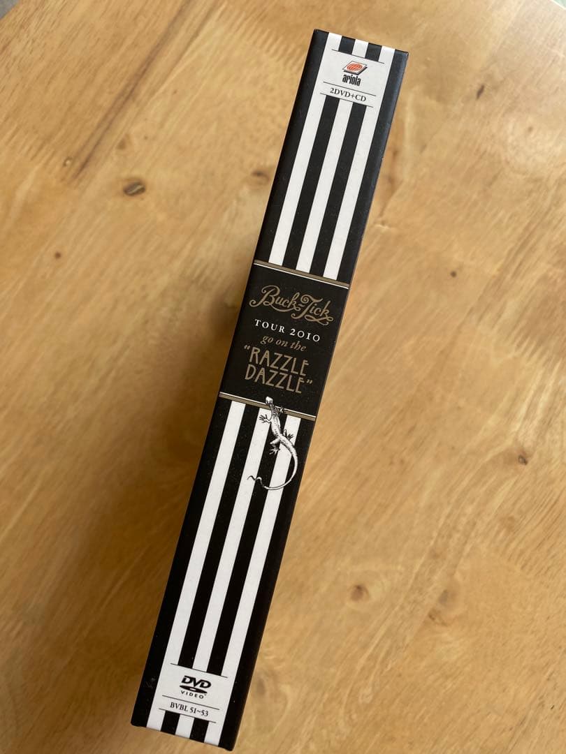 BUCK-TICK go on the RAZZLE DAZZLE 初回限定盤