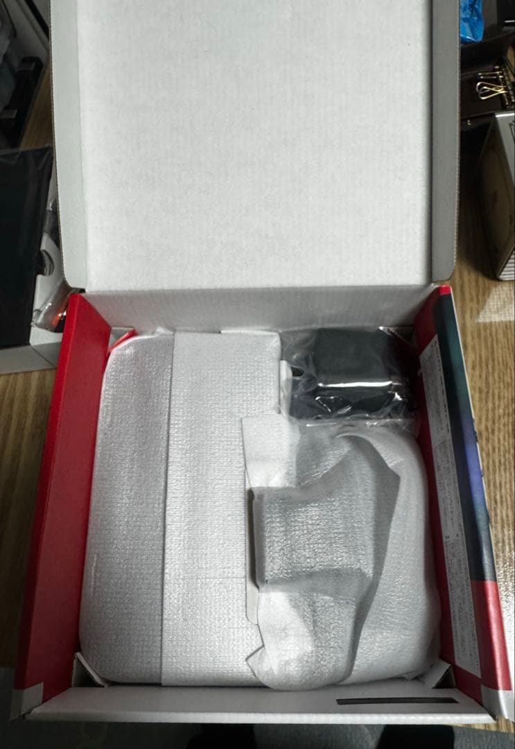 【美品】　Nintendo switch 2本体　国内専用