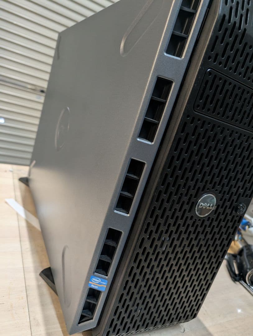 Dell PowerEdge T320 ワークステーション