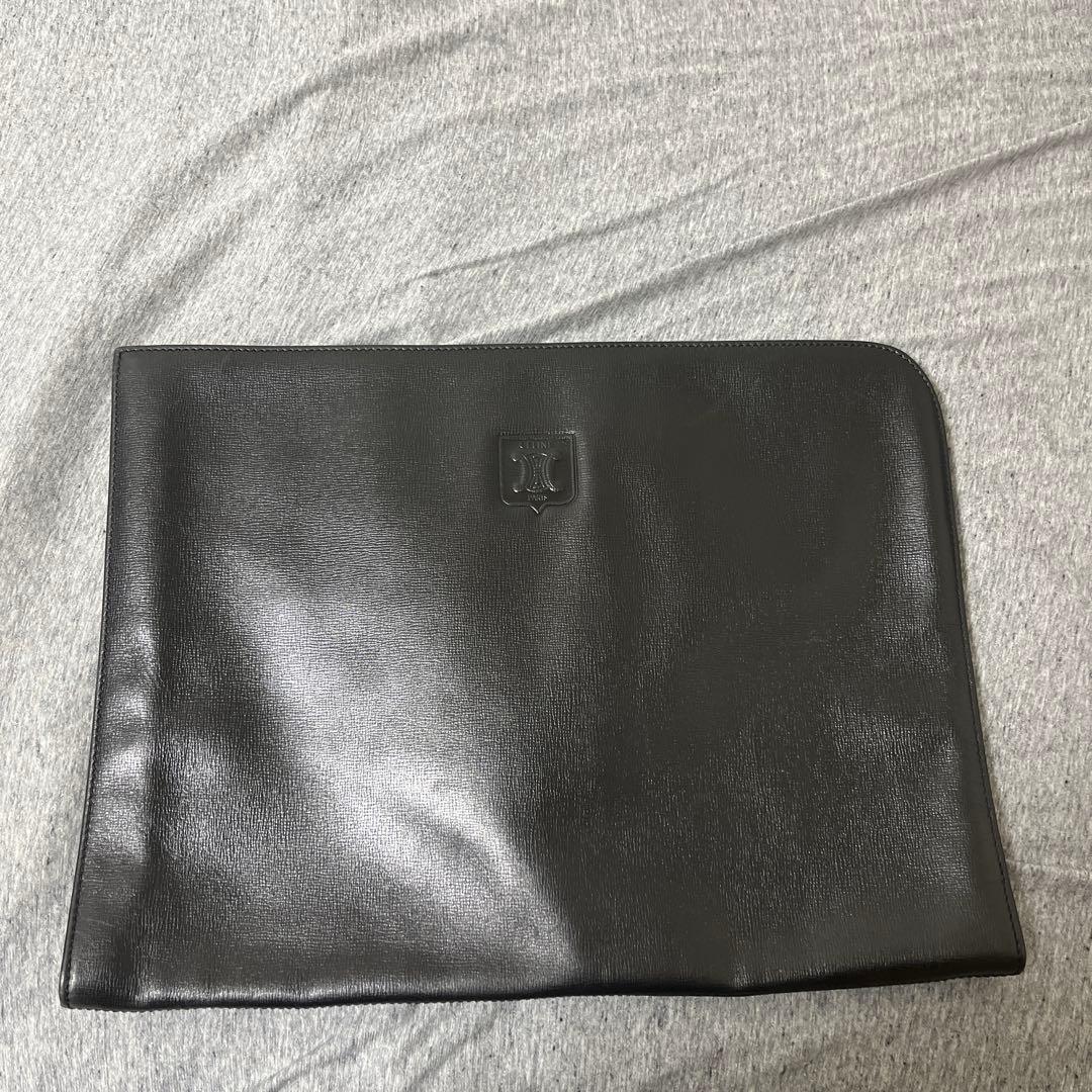 【希少】CELINE　 クラッチバッグ　トリオンフ　ブラック　革　ゴールド金具