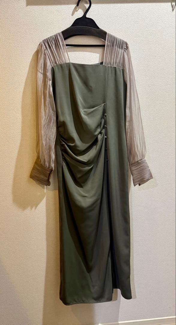 etoll. エトル　チャコール パーティードレス