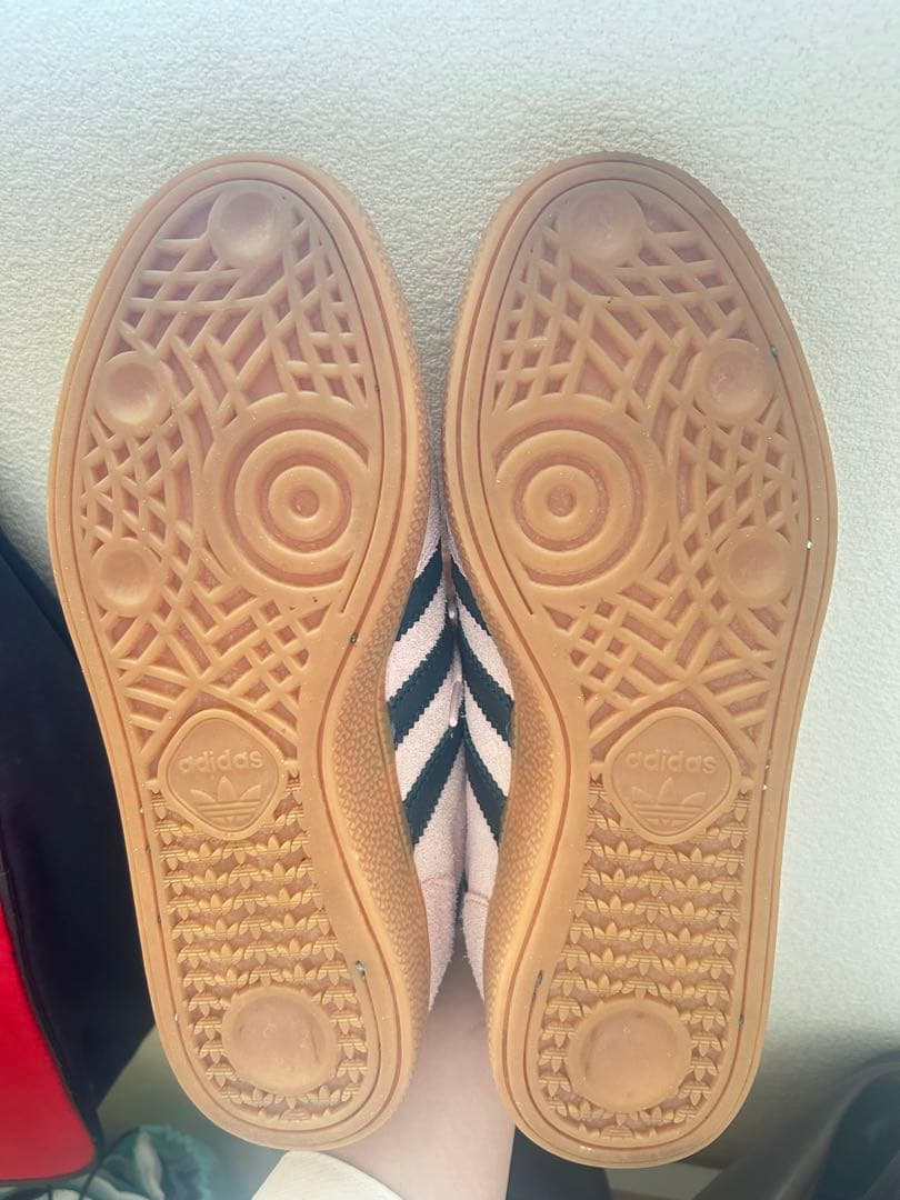 adidas SST ピンク/ネイビー スニーカー