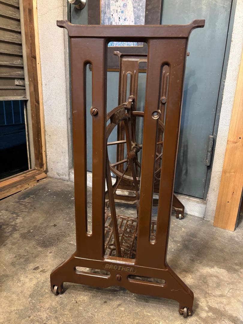 ブラザー brother ミシン脚 作業台やテーブルの脚に