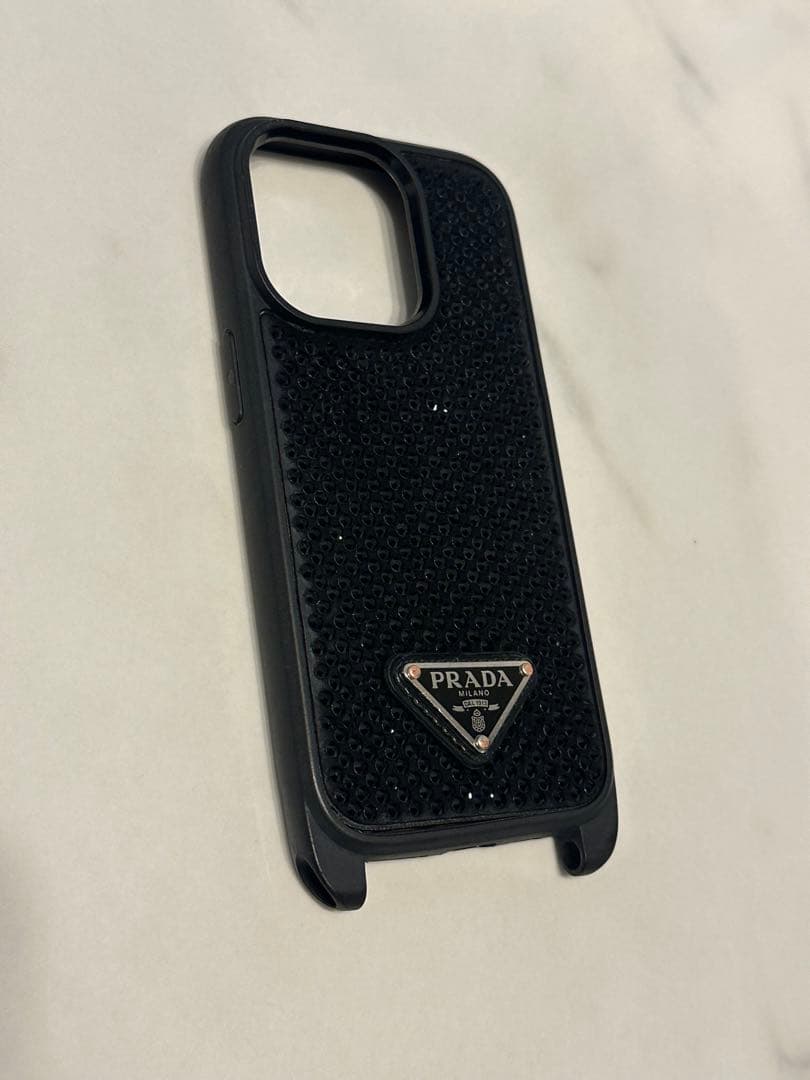 PRADA iPhone 14 Pro用カバー ブラック チェーン付き
