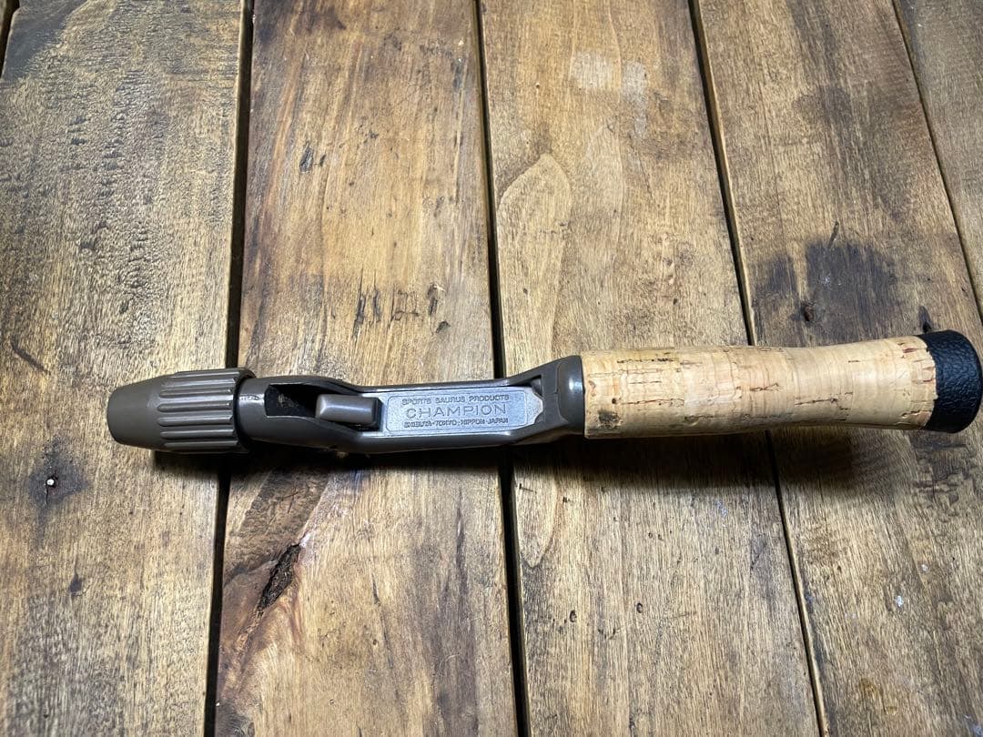 Y*O様 チャンピオングリップ　SAURUS