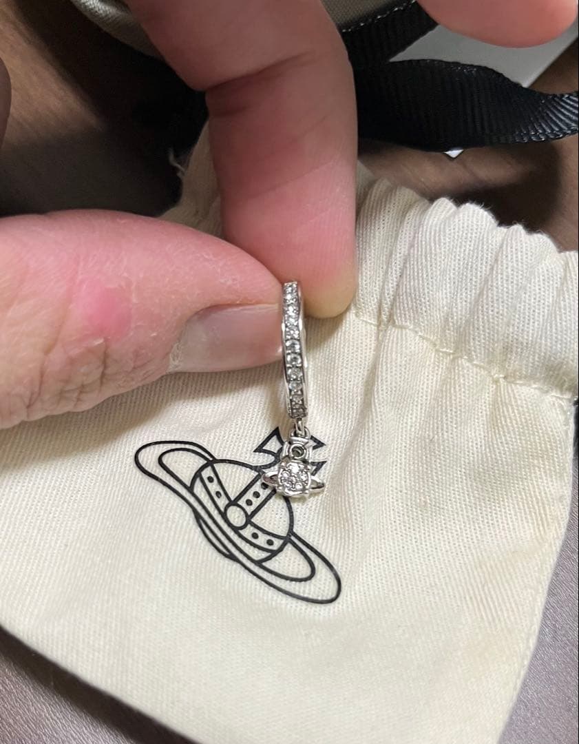 Vivienne Westwood MAN BRANDITAシングルフープピアス