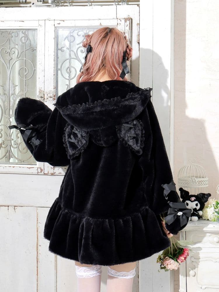 Sanrio　クロミ レースアップファーブルゾン　アウター　地雷系　秋冬　黒