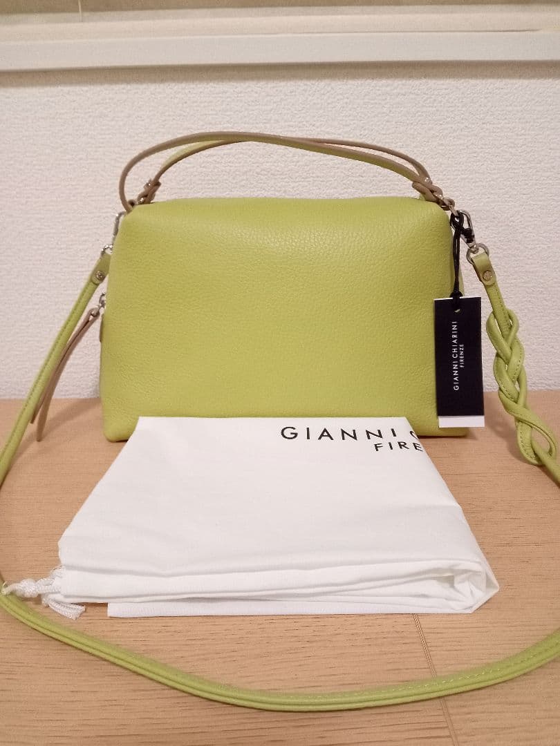 新品 未使用☆GIANNI CHIARINI ジャンニキアリーニ アリファМ