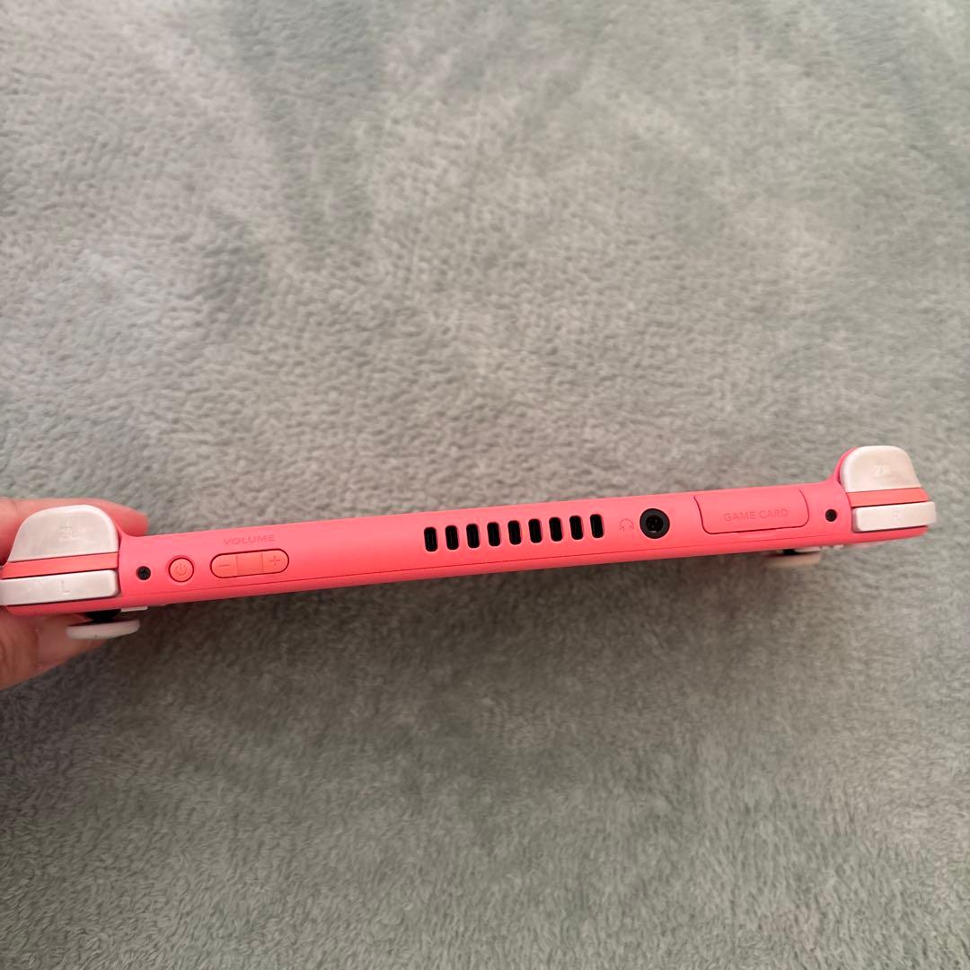 Switchライト　ピンク　ケース付き