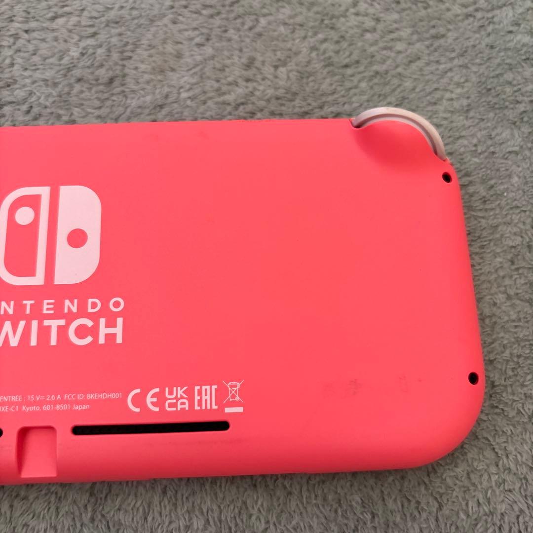 Switchライト　ピンク　ケース付き