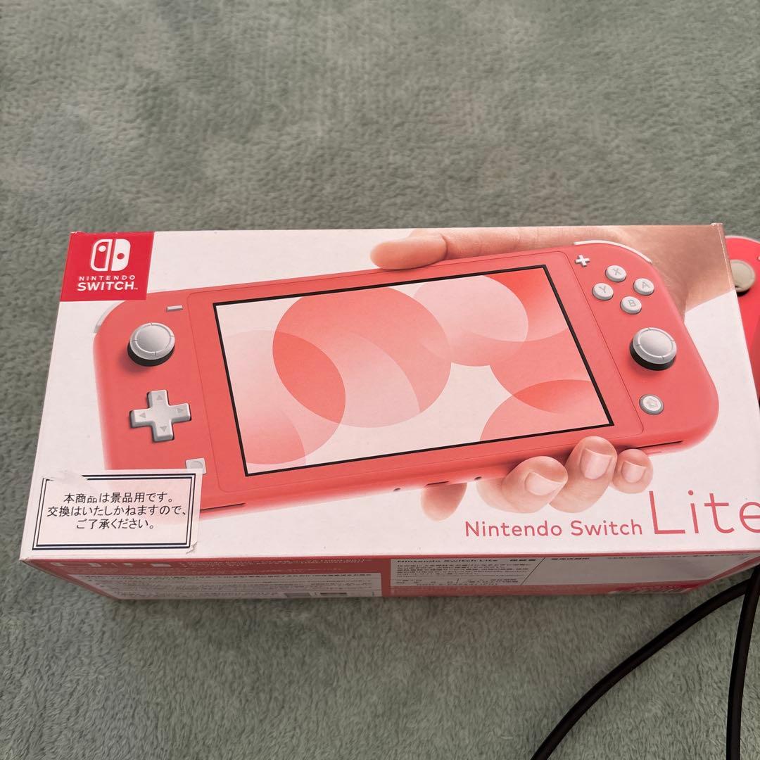 Switchライト　ピンク　ケース付き