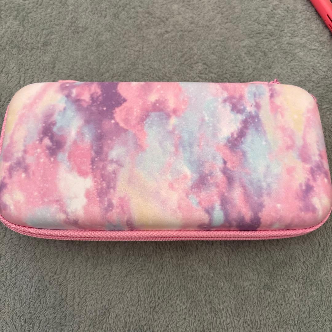 Switchライト　ピンク　ケース付き