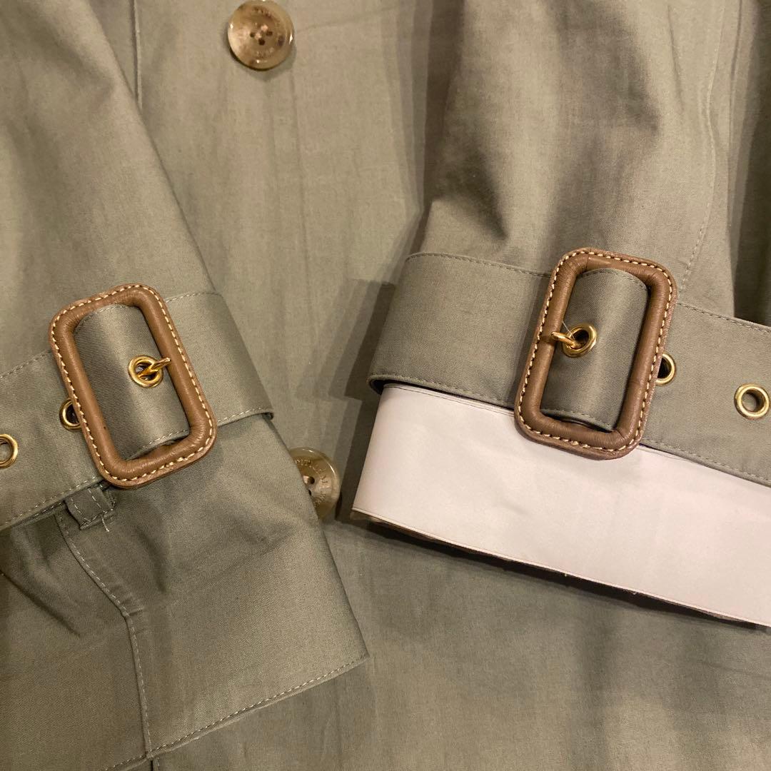 トラディショナルウェザーウェア フード付き トレンチコート（カーキ色）