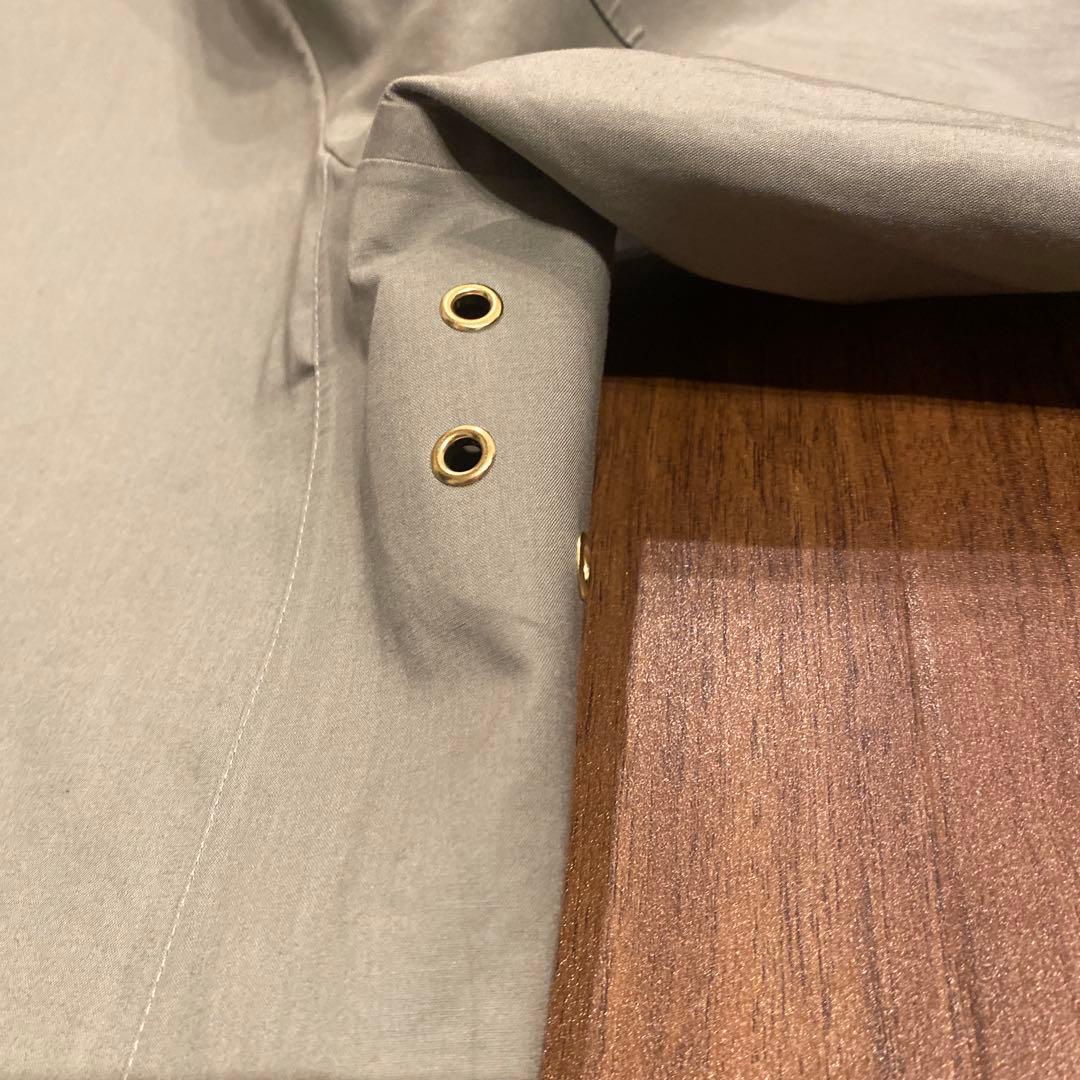 トラディショナルウェザーウェア フード付き トレンチコート（カーキ色）