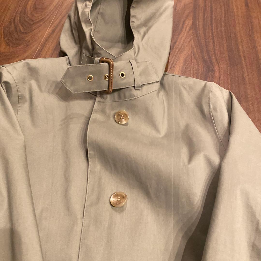 トラディショナルウェザーウェア フード付き トレンチコート（カーキ色）