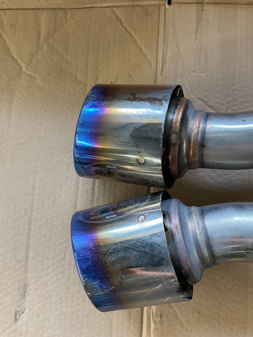 V37スカイライン　柿本改マフラー(Class KR)