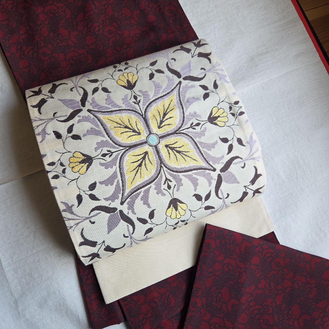 人間国宝　南部芳松　瓢箪に駒柄　草木染の伊勢型小紋