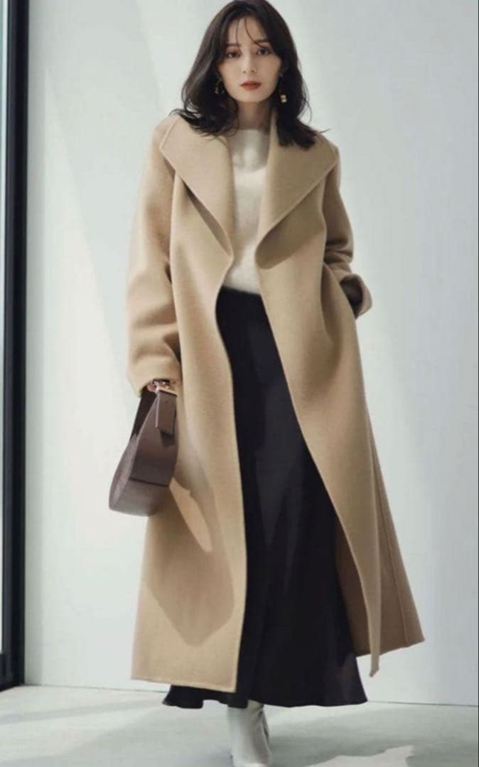 美品　anuans ビッグカラーリバーコート　キャメル Sサイズ