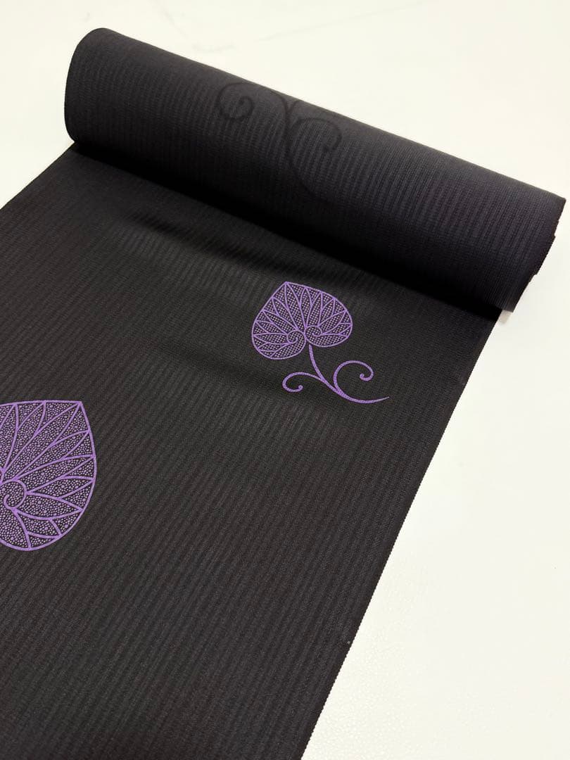 こ*ち様 日本の絹　丹後ちりめん　小紋　葵の葉　飛柄　新品未使用　反物　着物　羽