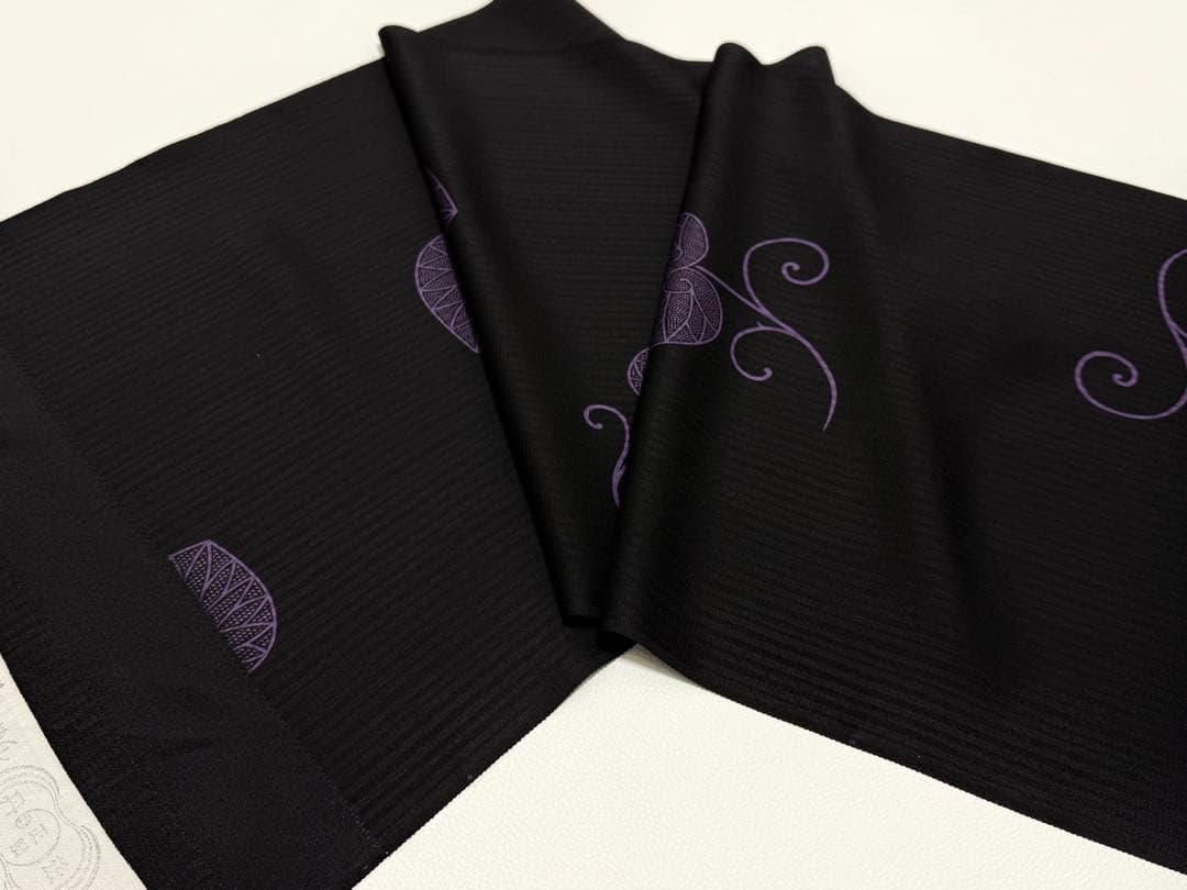 こ*ち様 日本の絹　丹後ちりめん　小紋　葵の葉　飛柄　新品未使用　反物　着物　羽