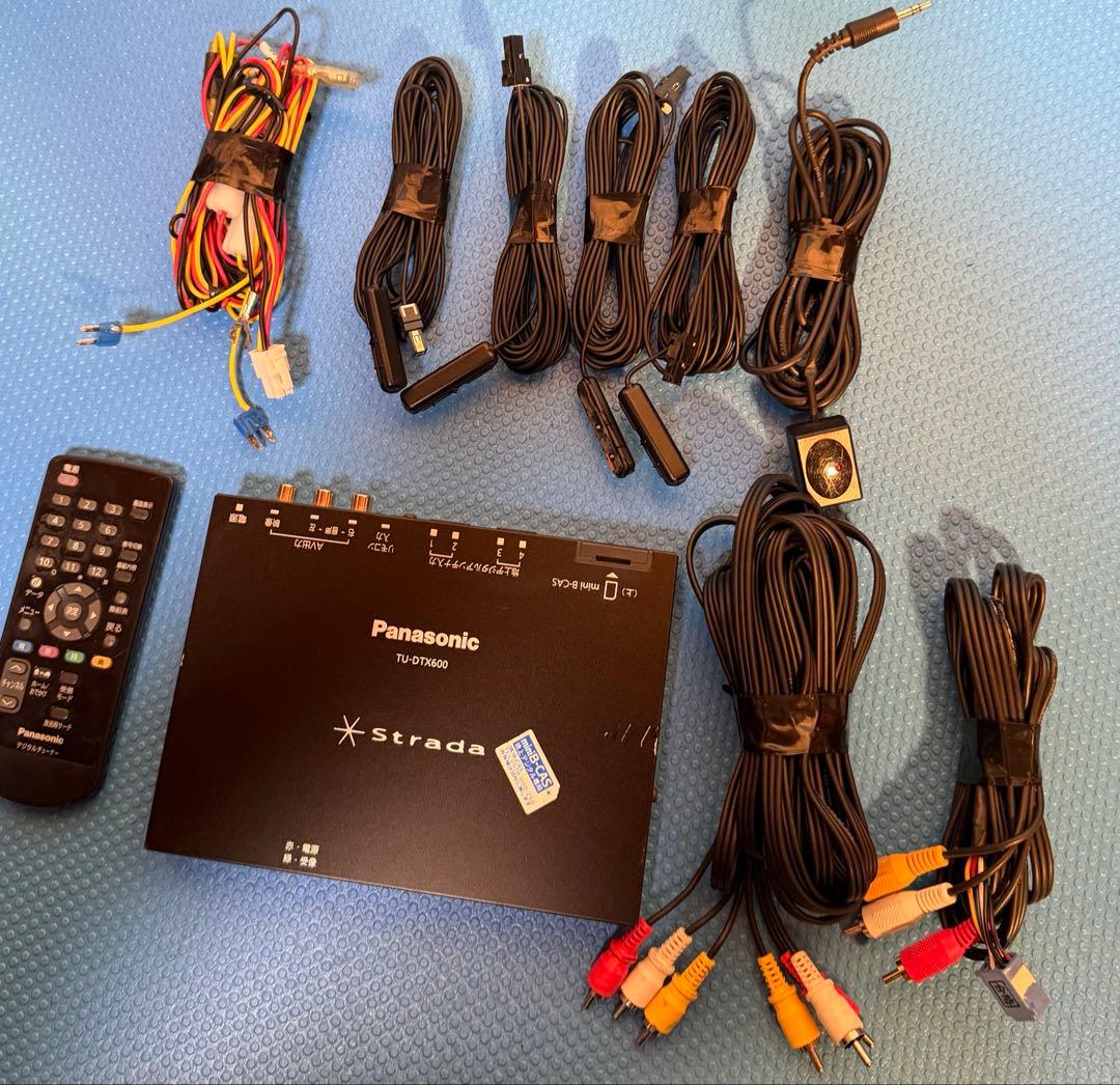 Panasonic TU-DTX600 車載地上デジタルチューナー