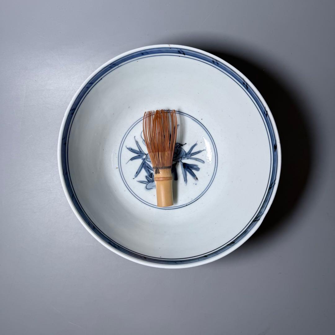 古伊万里　染付牡丹唐草文鉢　1600年代後半　薄造　上品な呉須　器を楽しむ