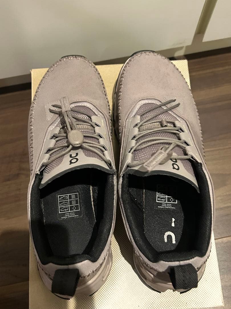 Onスニーカー レディース