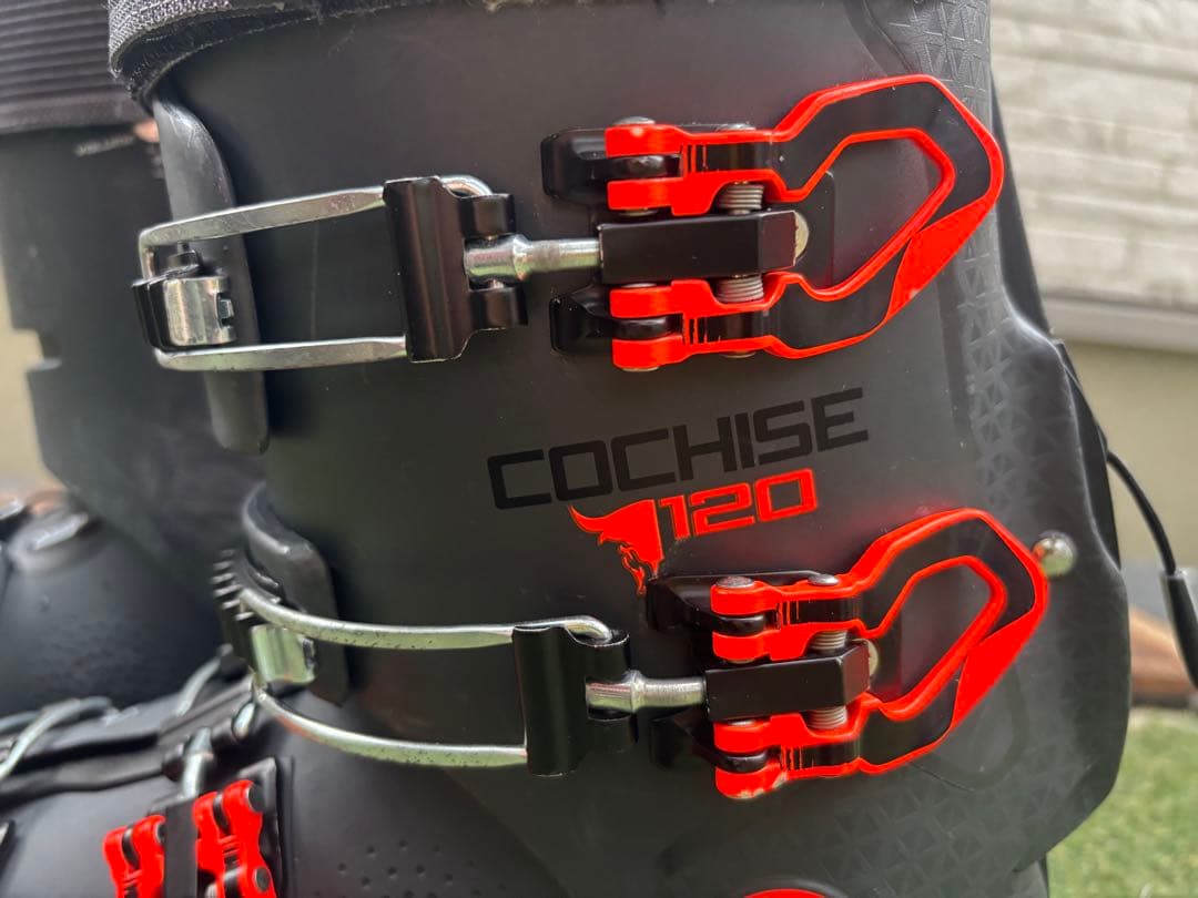 オススメTECNICA スキー ブーツ 28.0、28.5cm 325mm