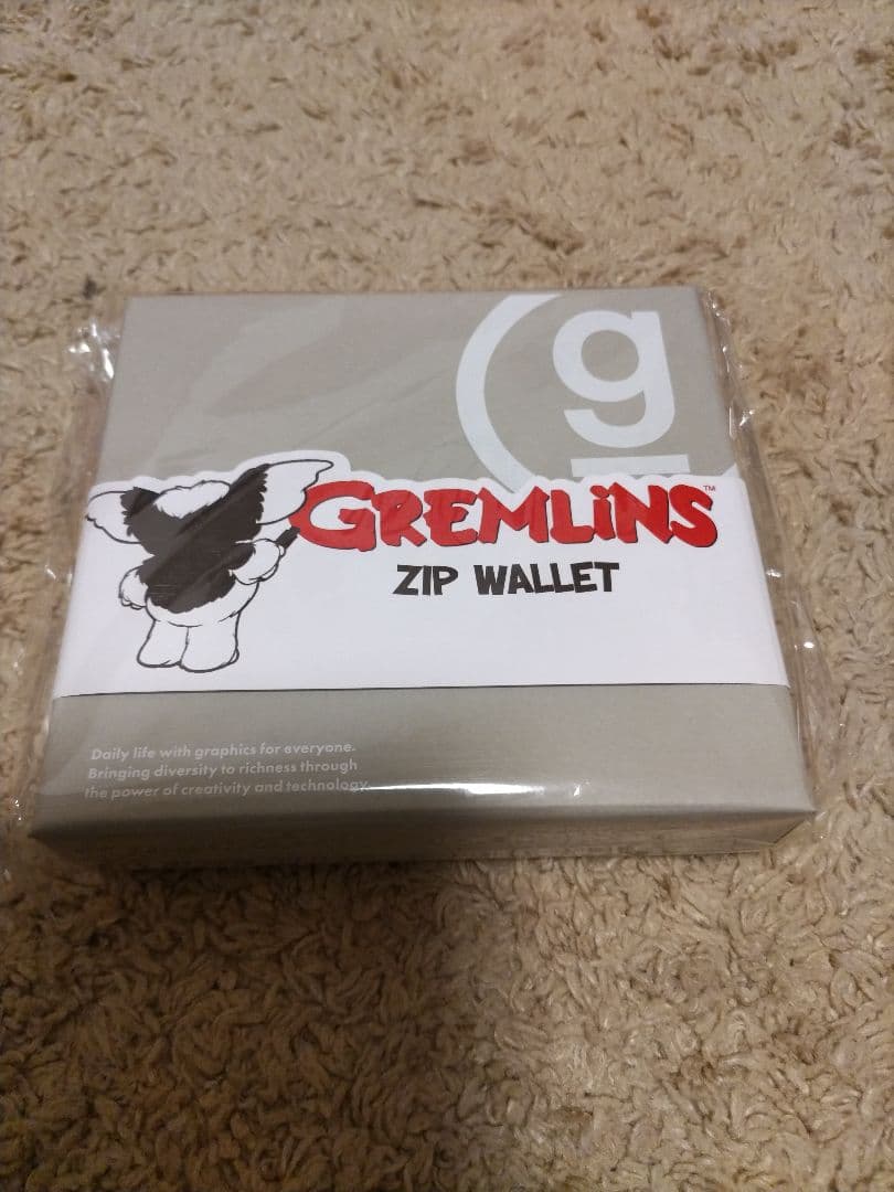 グラニフ グレムリン 二つ折り財布