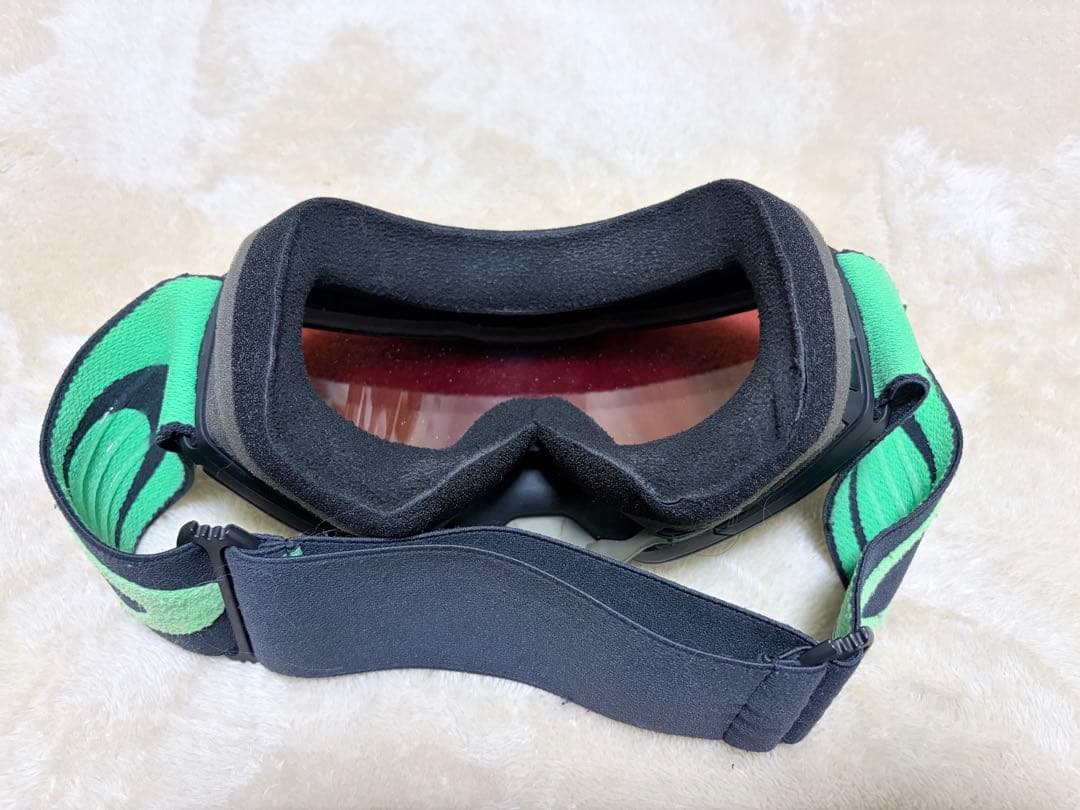 スキー・スノーボード　ゴーグル　オークリー　プリズム