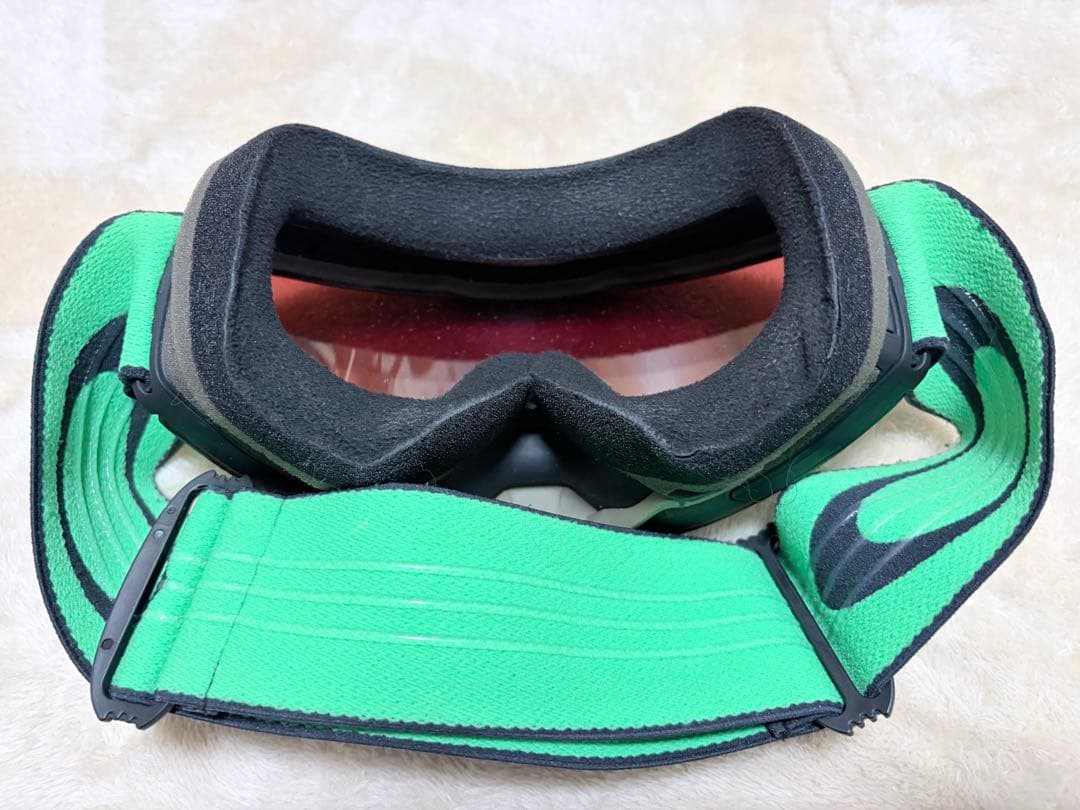 スキー・スノーボード　ゴーグル　オークリー　プリズム