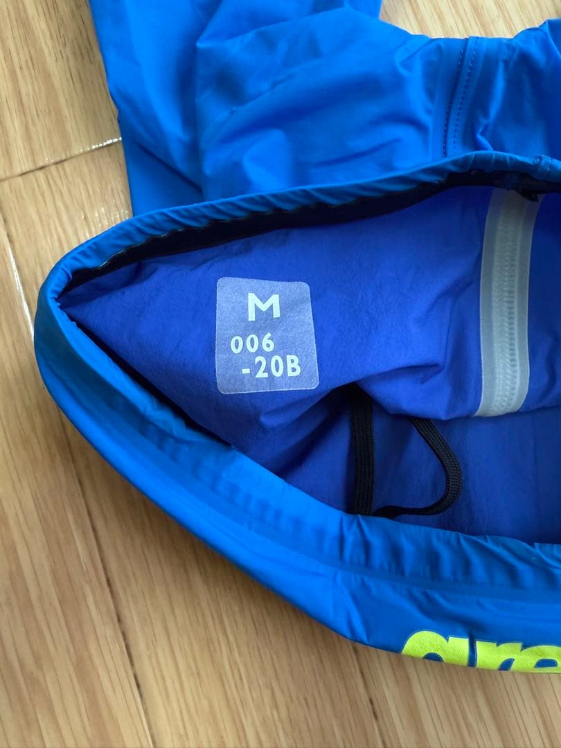 arena 競泳水着　アクアフォース　Mサイズ！