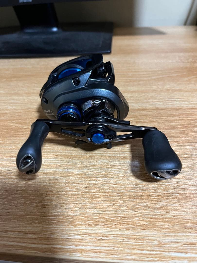 シマノベイトリール20 SLXDC 70 HG 右ハンドル